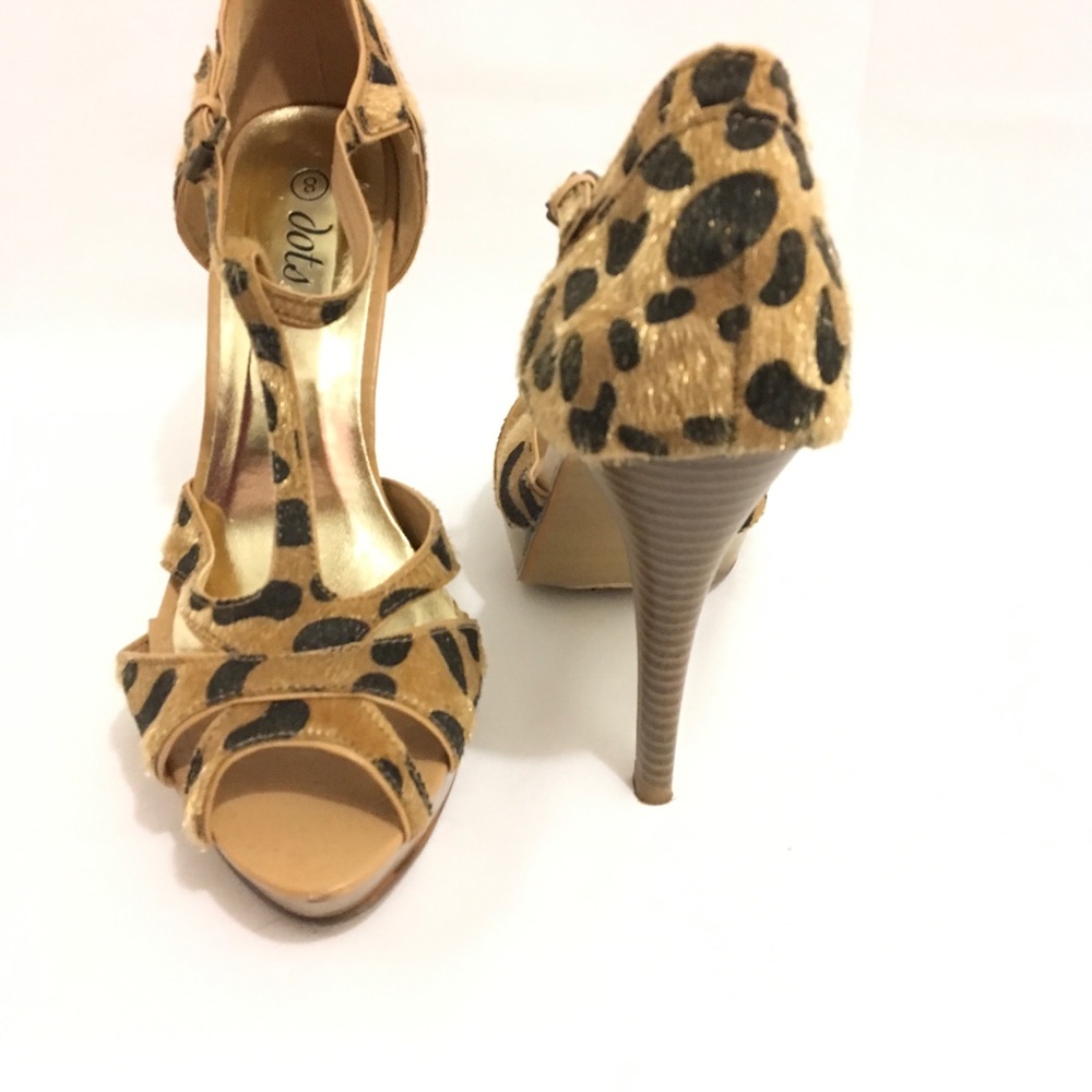 Shoes - Picture 3 of 3